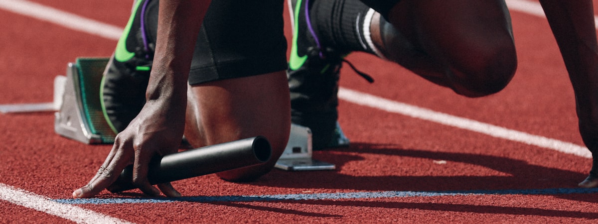 美狮贵宾会集团高清体育直播平台多屏展示现代科技感界面