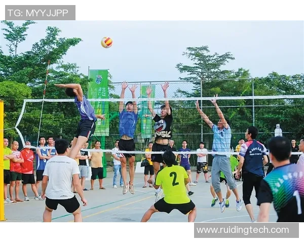 重庆网球队技术革新引发热议助力网球运动发展新篇章